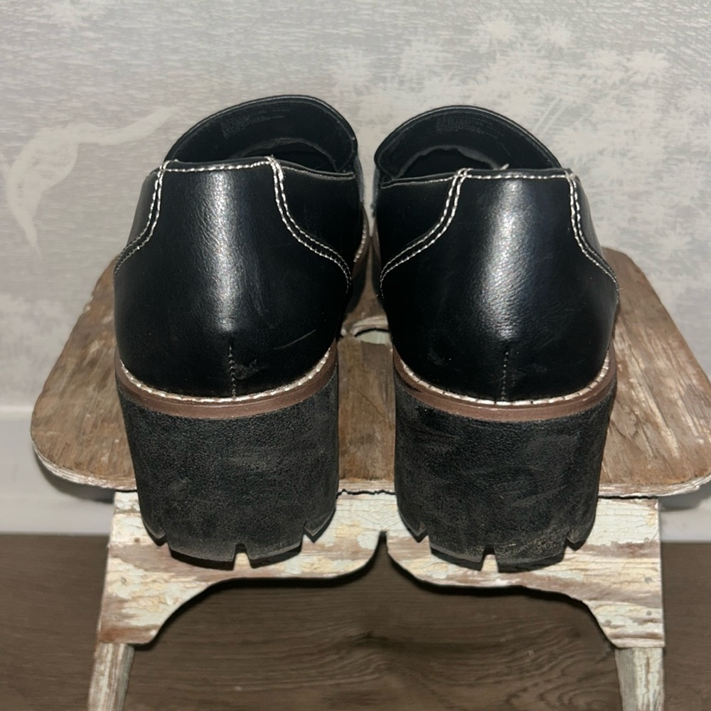 BLONDO Daina Black Chunky Heel Waterproof Platform Penny Loafers, 9.5 - Picture 4 of 6